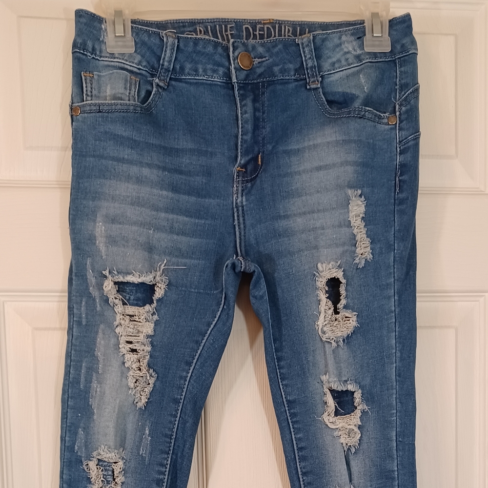 BLUE REPUBLIC Blue Jeans holes destressed Size Junior 5 leggins